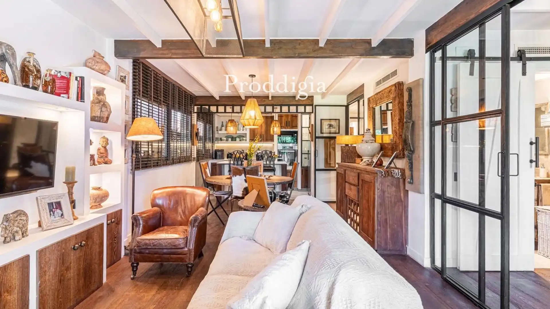 Living room of Flat for sale in Sant Cugat del Vallès  with Air Conditioner, Heating and Terrace