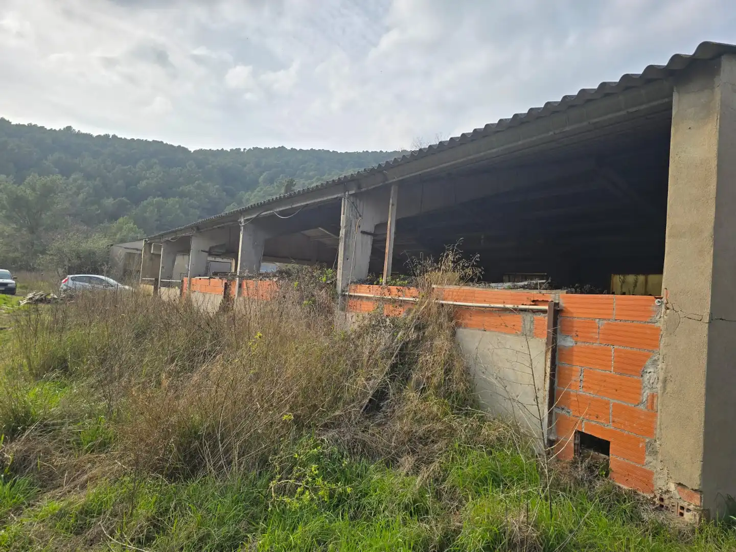 Vista exterior de Nau industrial en venda en Maià de Montcal
