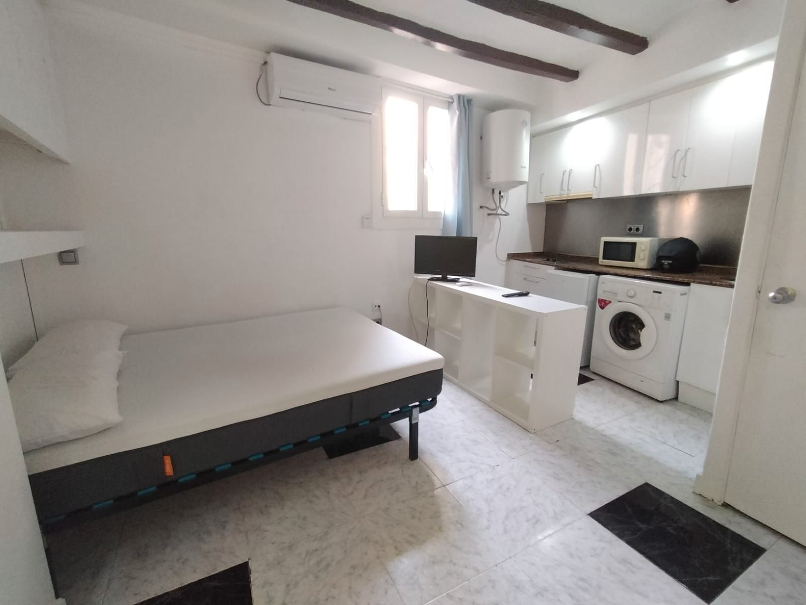 Bedroom of Flat to rent in  Barcelona Capital  with Furnished and Washing machine