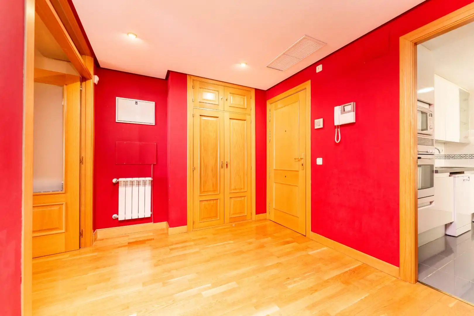 Flat for rent in Pozuelo de Alarcón  with Air Conditioner, Heating and Private garden
