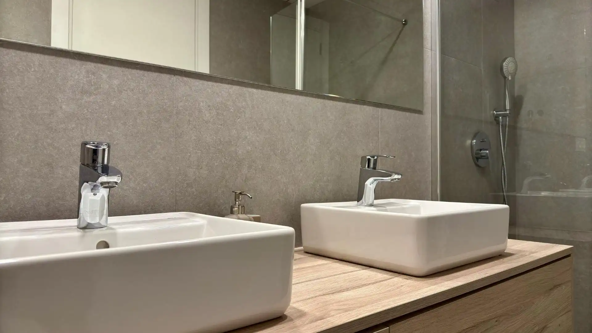 Bathroom of Flat for sale in Finestrat  with Air Conditioner, Heating and Terrace
