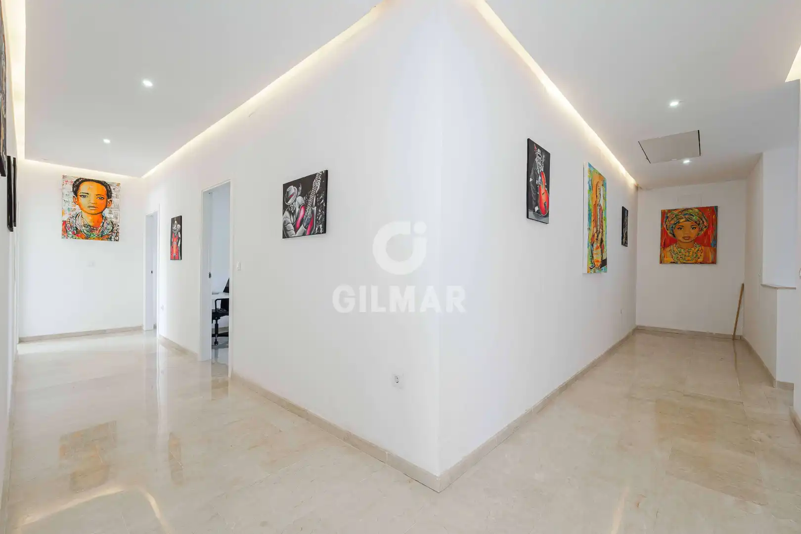 Casa o xalet en venda en Alcalá de Guadaira amb Calefacció, Jardí privat i Piscina