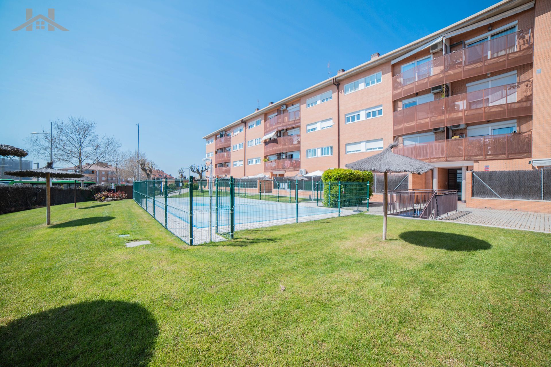 Exterior view of Flat for sale in Boadilla del Monte  with Air Conditioner, Heating and Storage room