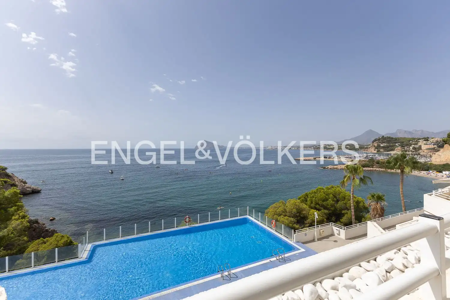 Piscina de Piso de alquiler en Altea con Aire acondicionado, Calefacción y Jardín privado
