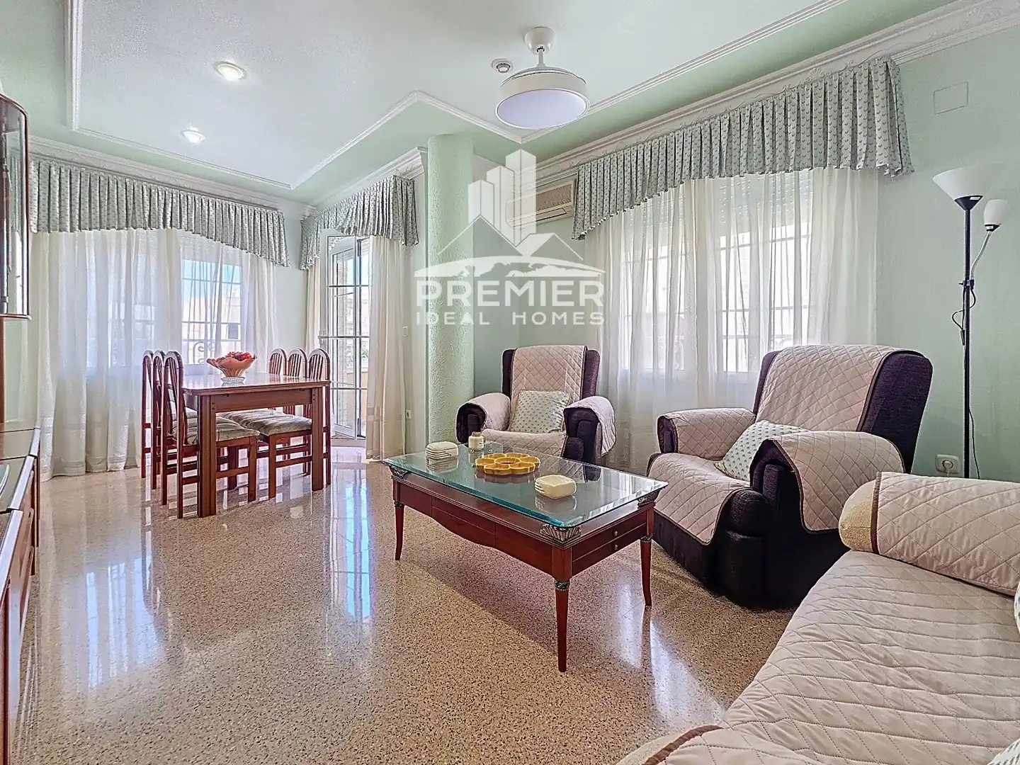 House for sale in Lepanto