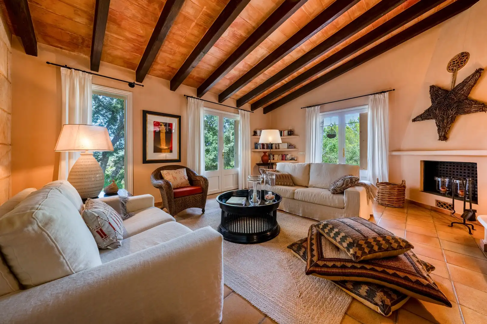 Wohnzimmer von Country house zum Verkauf in Artà mit Klimaanlage, Heizung und Terrasse