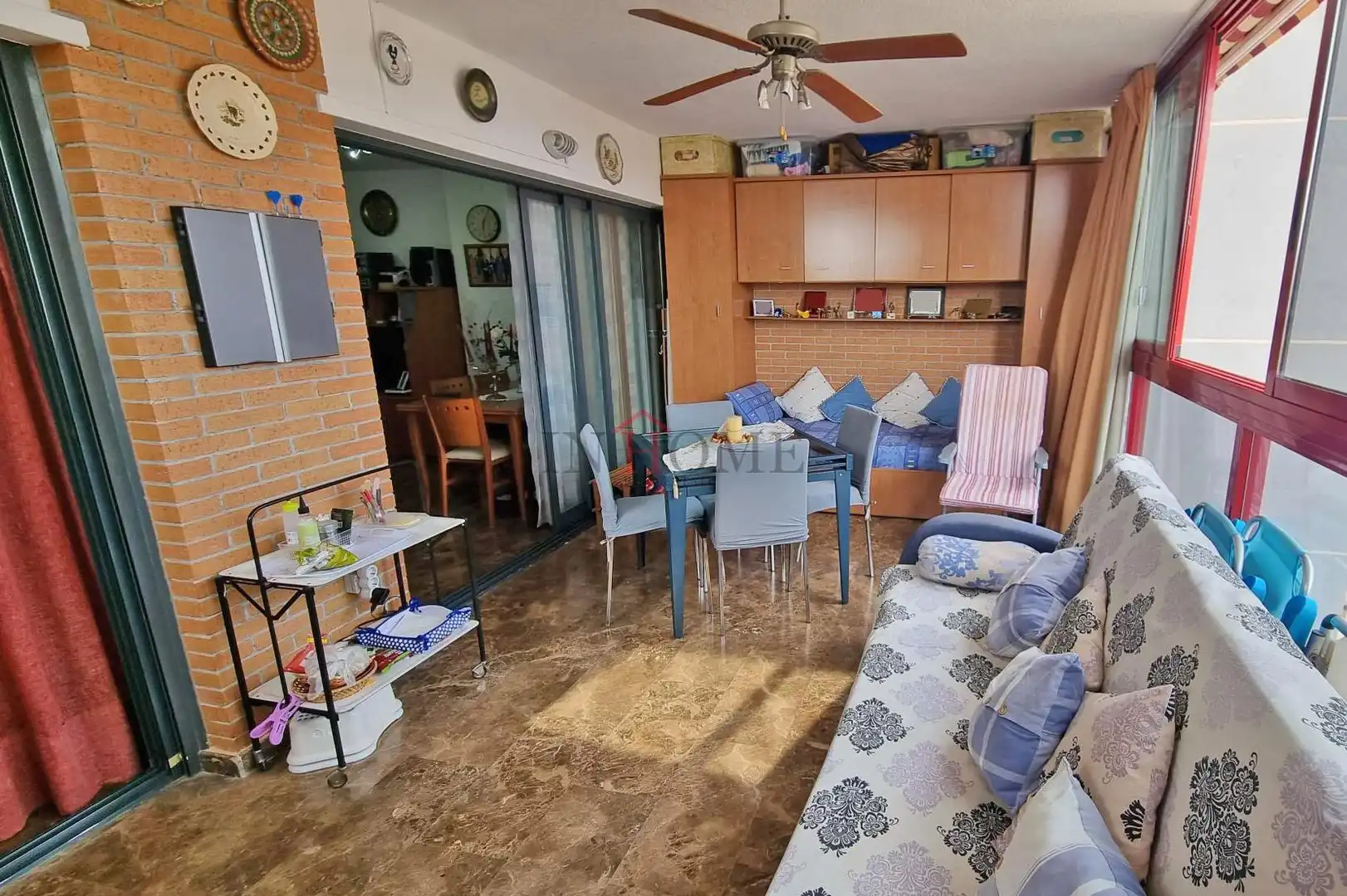 Sala de estar de Apartamento en venta en Benidorm con Aire acondicionado, Terraza y Amueblado