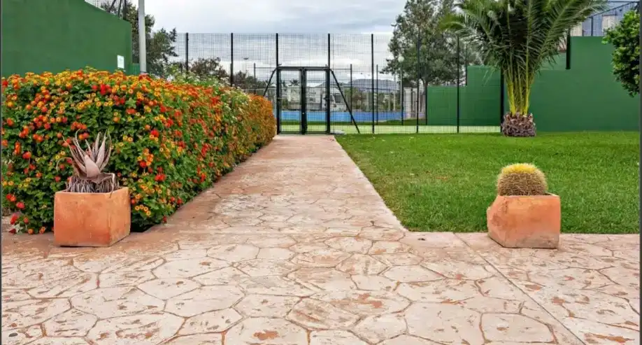 Terraza de Apartamento en venta en El Ejido con Aire acondicionado, Piscina y Balcón