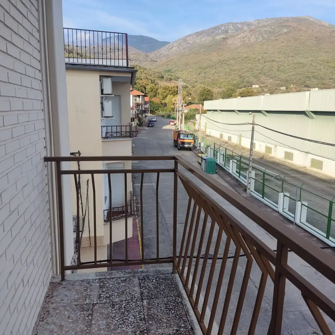 Terraza de Piso en venta en Jarandilla de la Vera con Amueblado