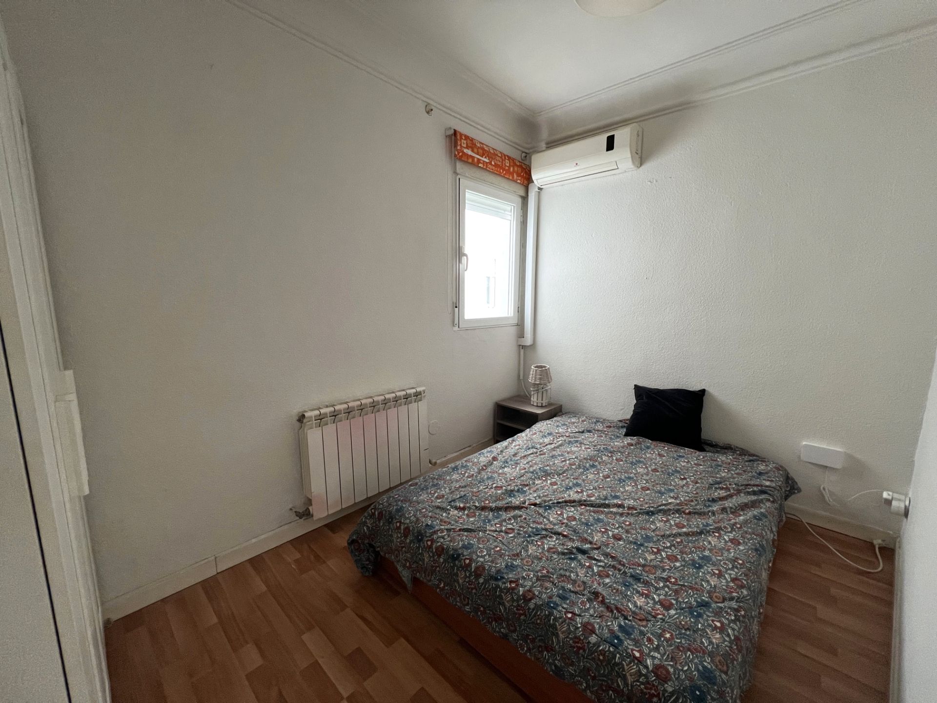 Bedroom of Flat for sale in  Madrid Capital  with Heating, Parquet flooring and Terrace