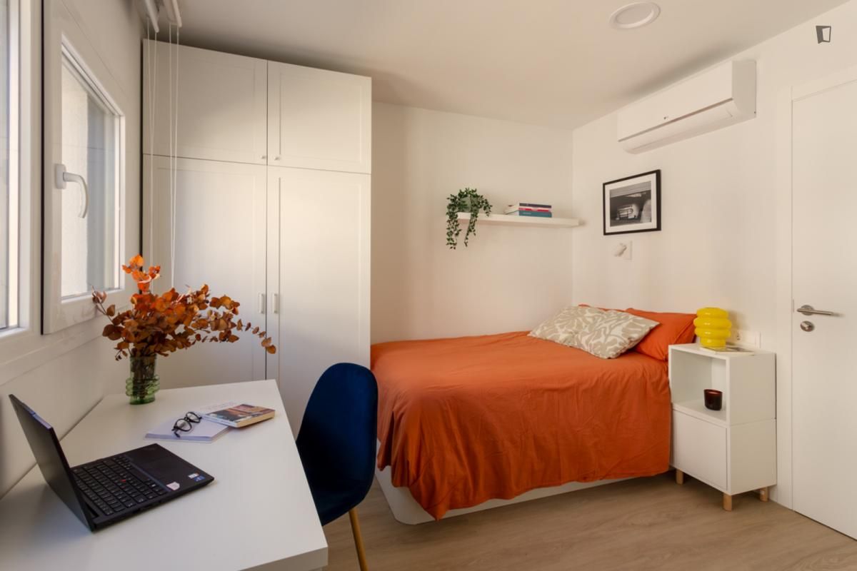 House or chalet to share in Valdeacederas