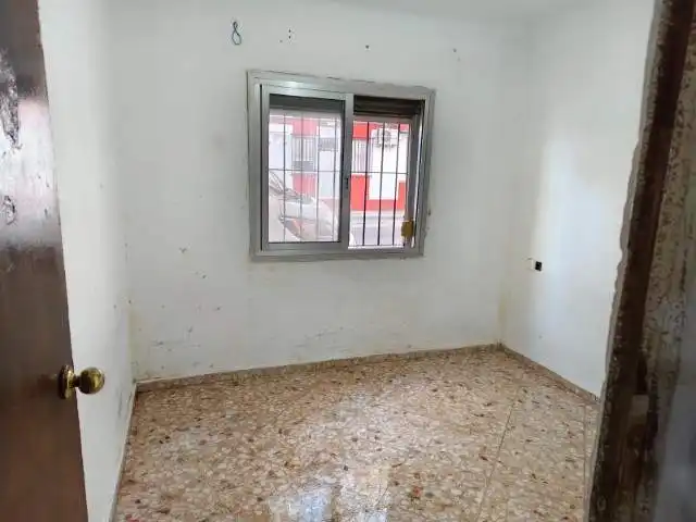Bedroom of Flat for sale in Sevilla