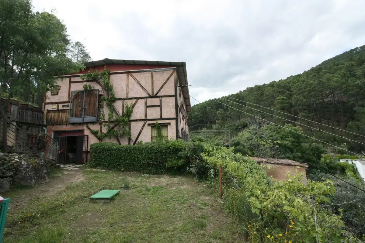 Außenansicht von Country house zum Verkauf in Arenas de San Pedro mit Heizung, Privatgarten und Terrasse
