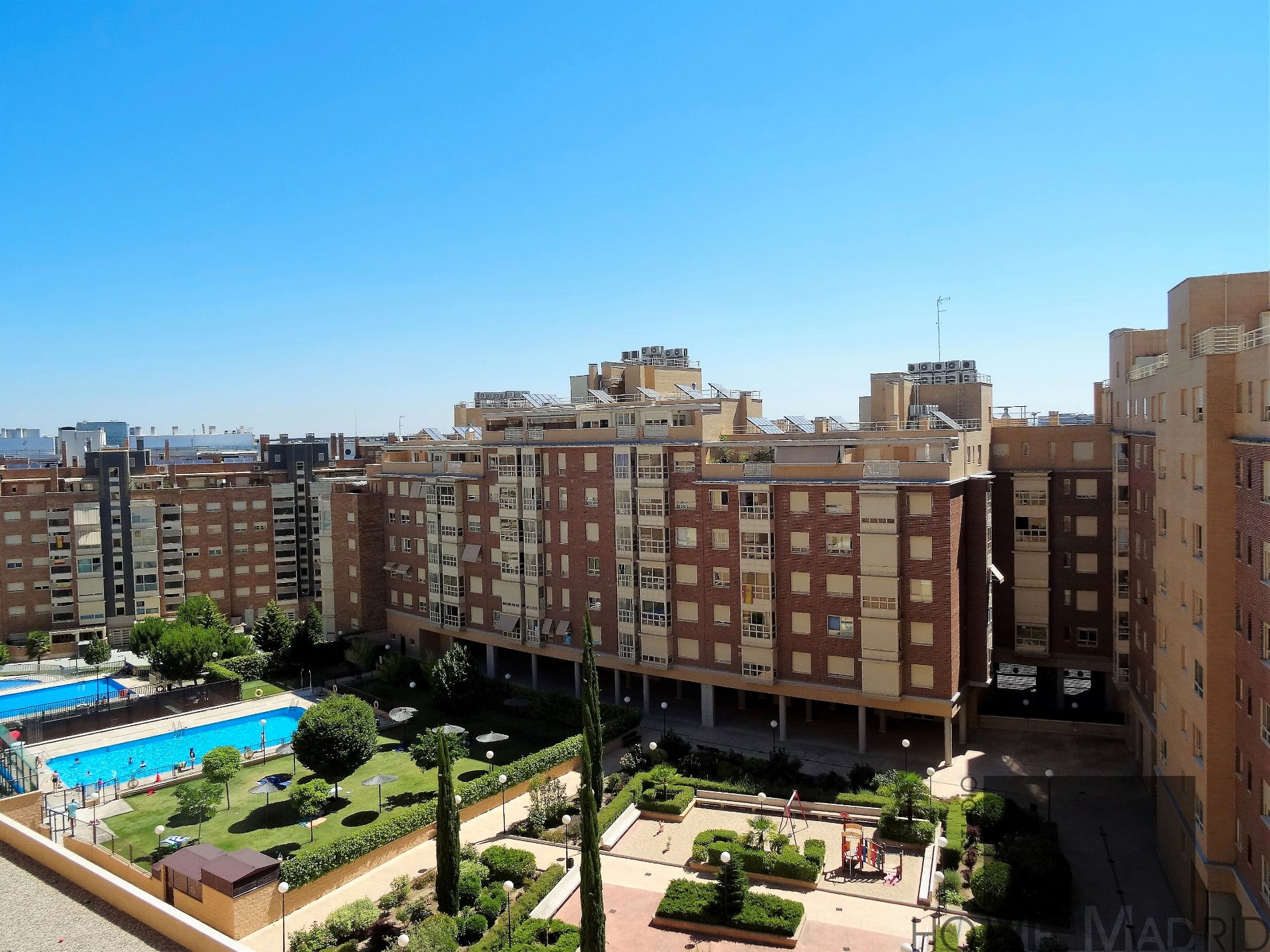 Exterior view of Flat to rent in  Madrid Capital  with Air Conditioner, Heating and Terrace
