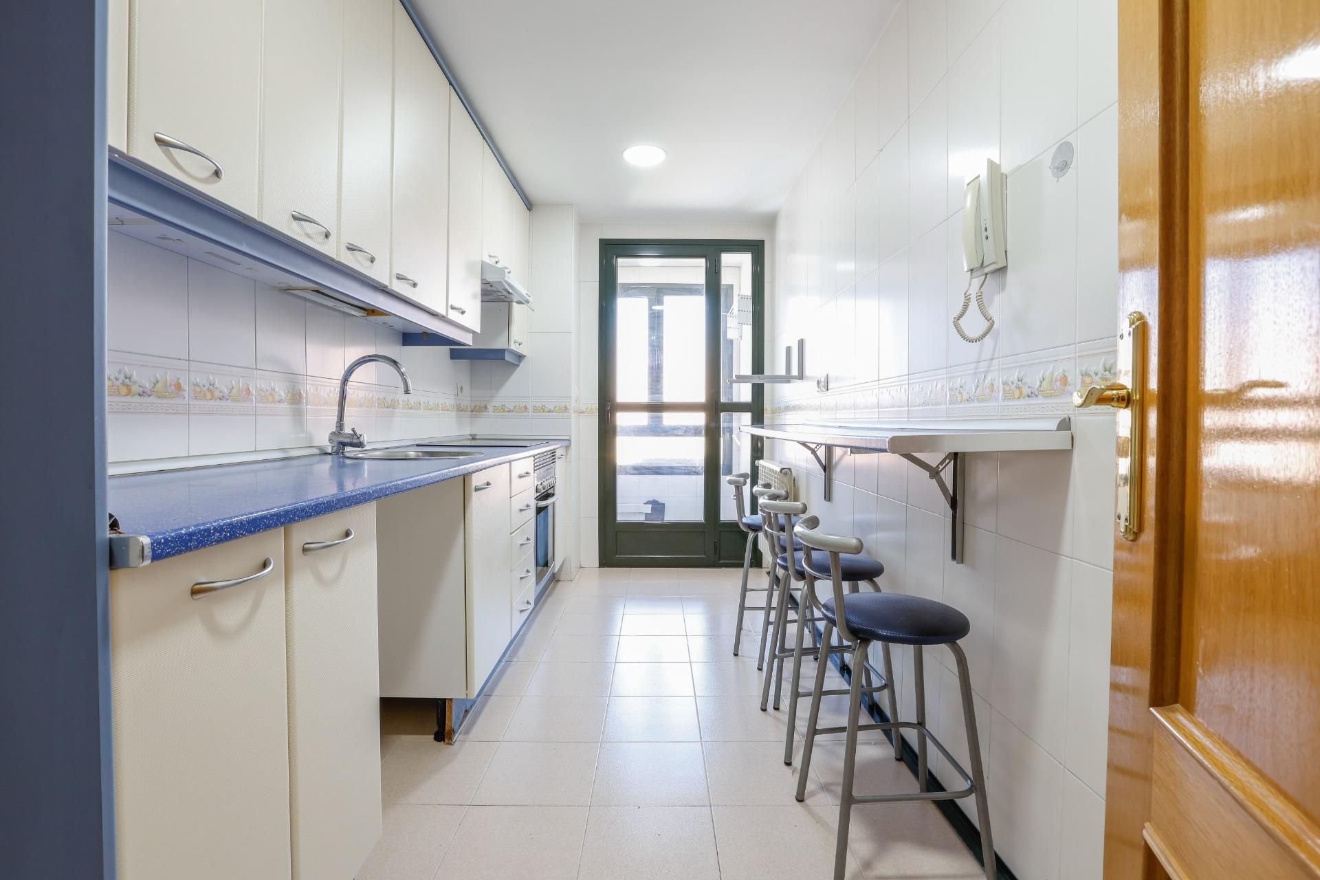 Flat for sale in Restón I - Restón II