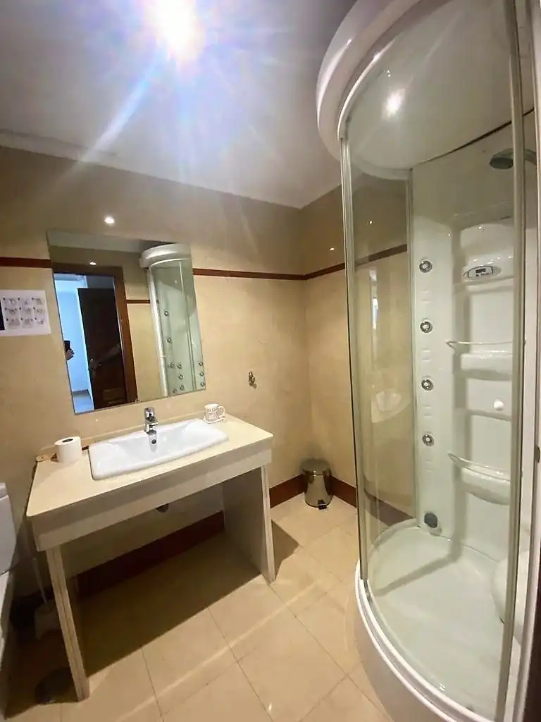 Baño de Oficina de alquiler en Córdoba con Aire acondicionado