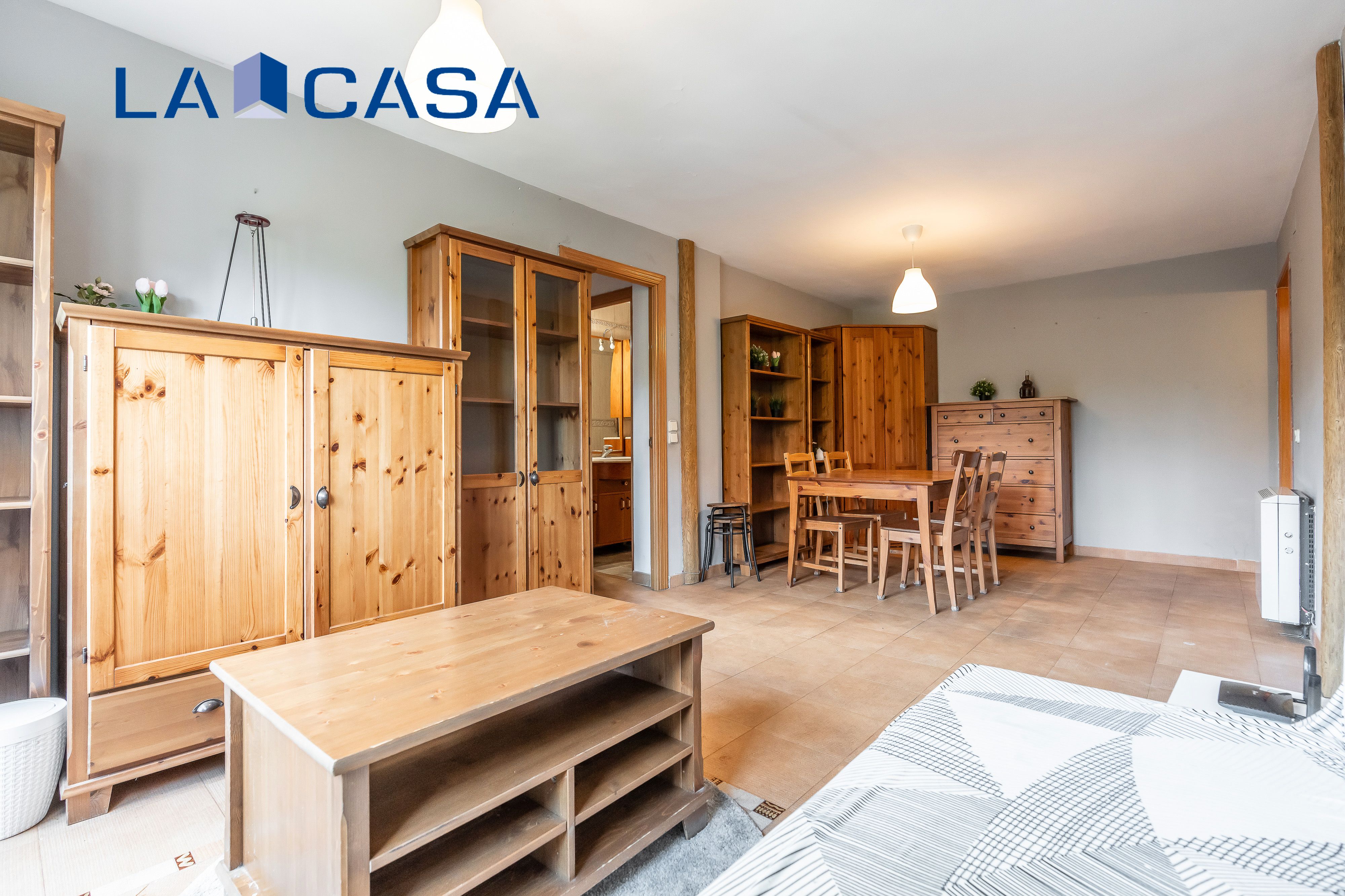 Exterior view of Flat for sale in  Madrid Capital  with Heating