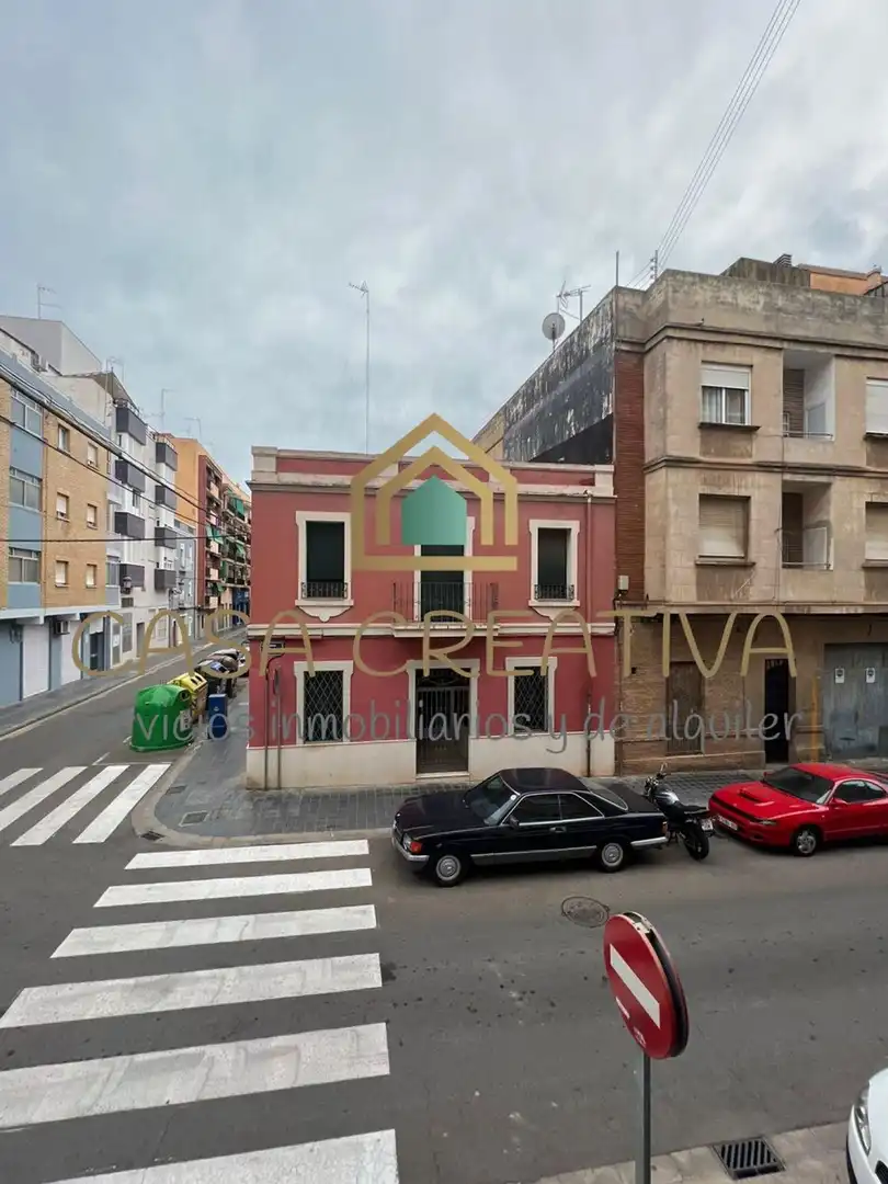 Exterior view of Flat for rent in Valencia  with Air Conditioner, Heating and Terrace
