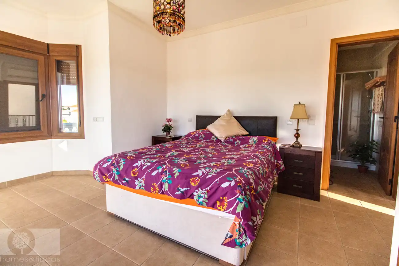 Chalet con piscina en venta en Calle López de Ayala, imagen 37