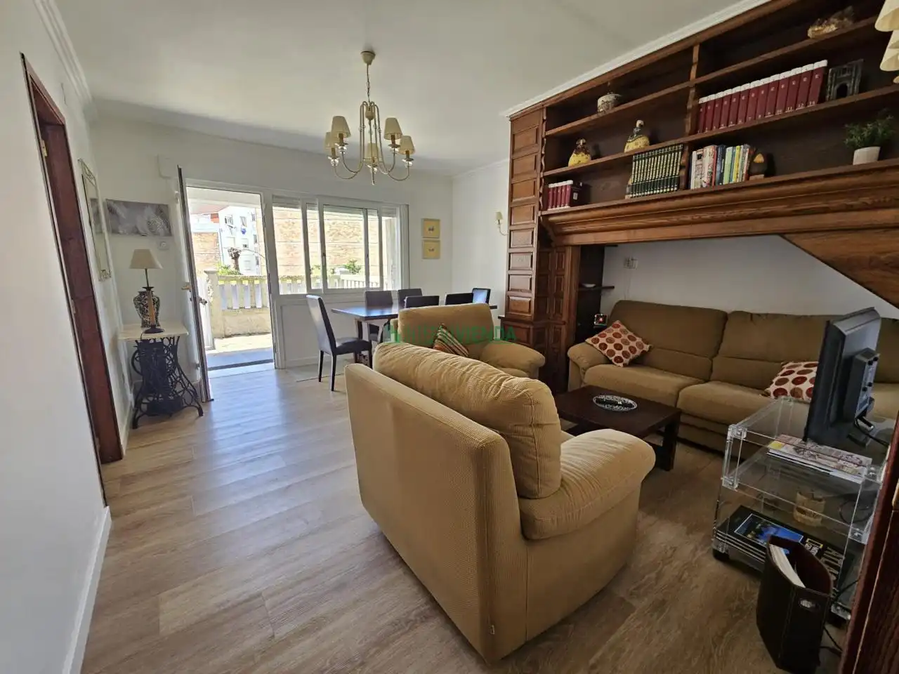Sala de estar de Casa o chalet en venta en Sanxenxo con Calefacción y Jardín privado