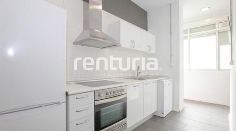 Foto 2 de Piso de alquiler en Avinguda del Regne de València, Russafa,  Valencia Capital