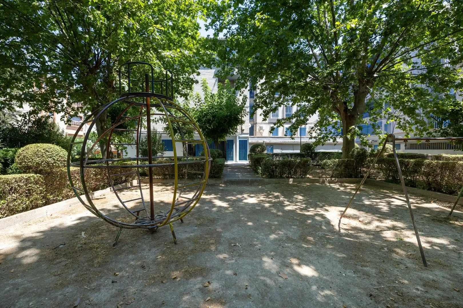 Jardí de Apartament en venda en Granada