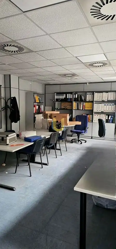 Industrial buildings for sale in Madrid