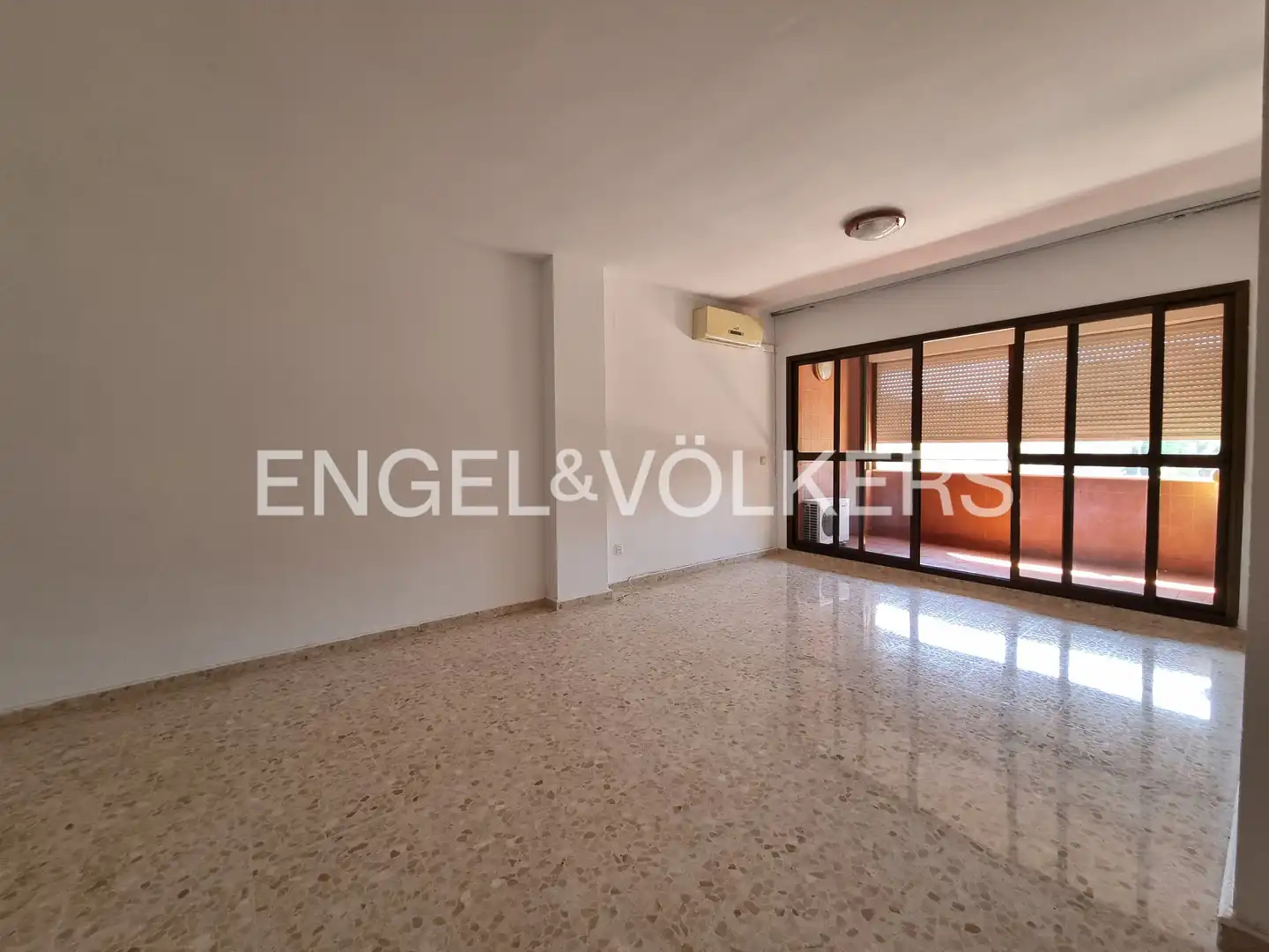 Piso de alquiler en Sevilla con Aire acondicionado, Calefacción y Terraza