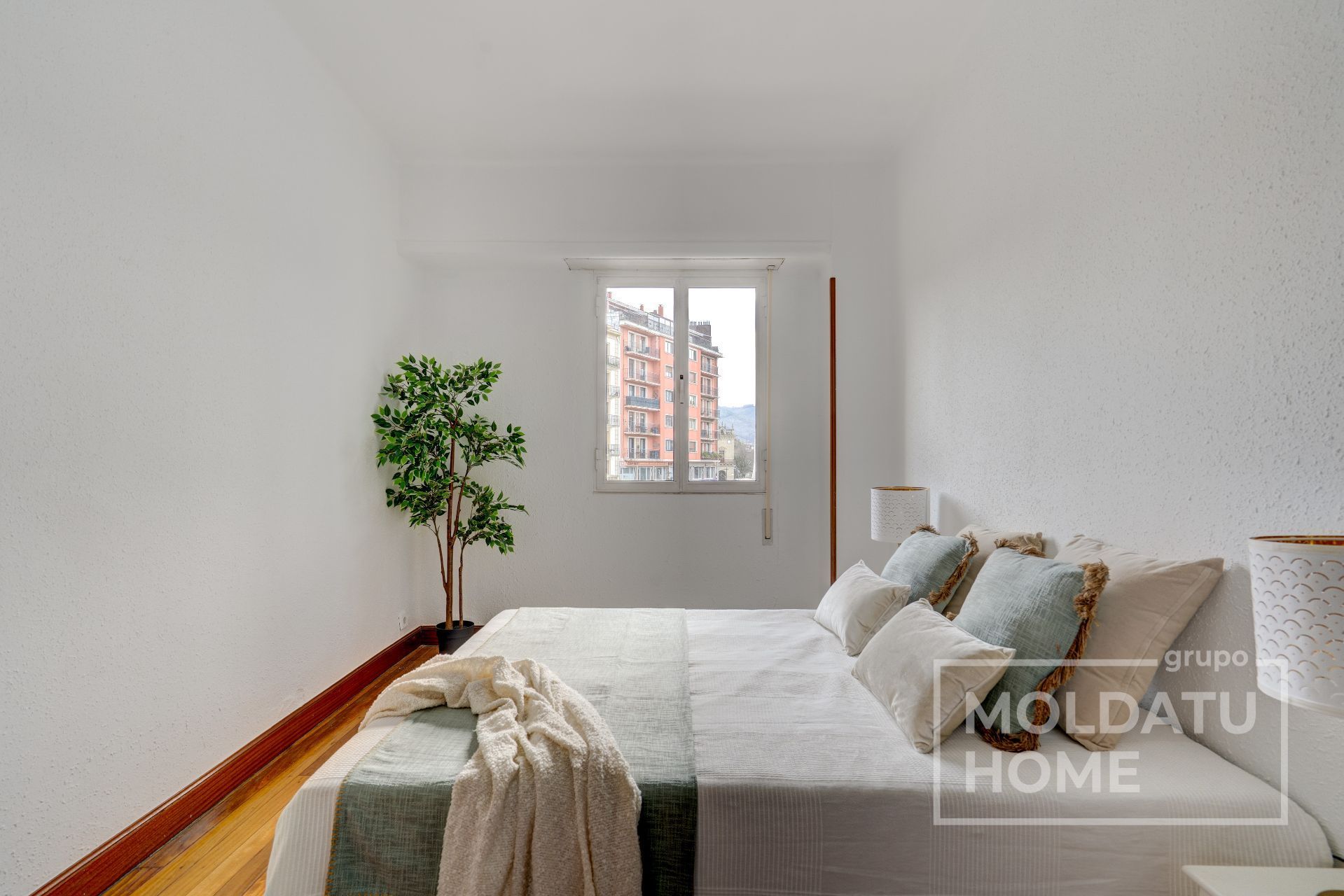 Dormitori de Pis en venda en Irun 