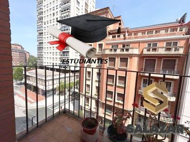 Flat with lift to rent in Avenida del Ferrocarril