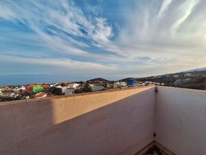 Vista exterior de Casa o chalet en venta en  Santa Cruz de Tenerife Capital con Terraza, Trastero y Balcón