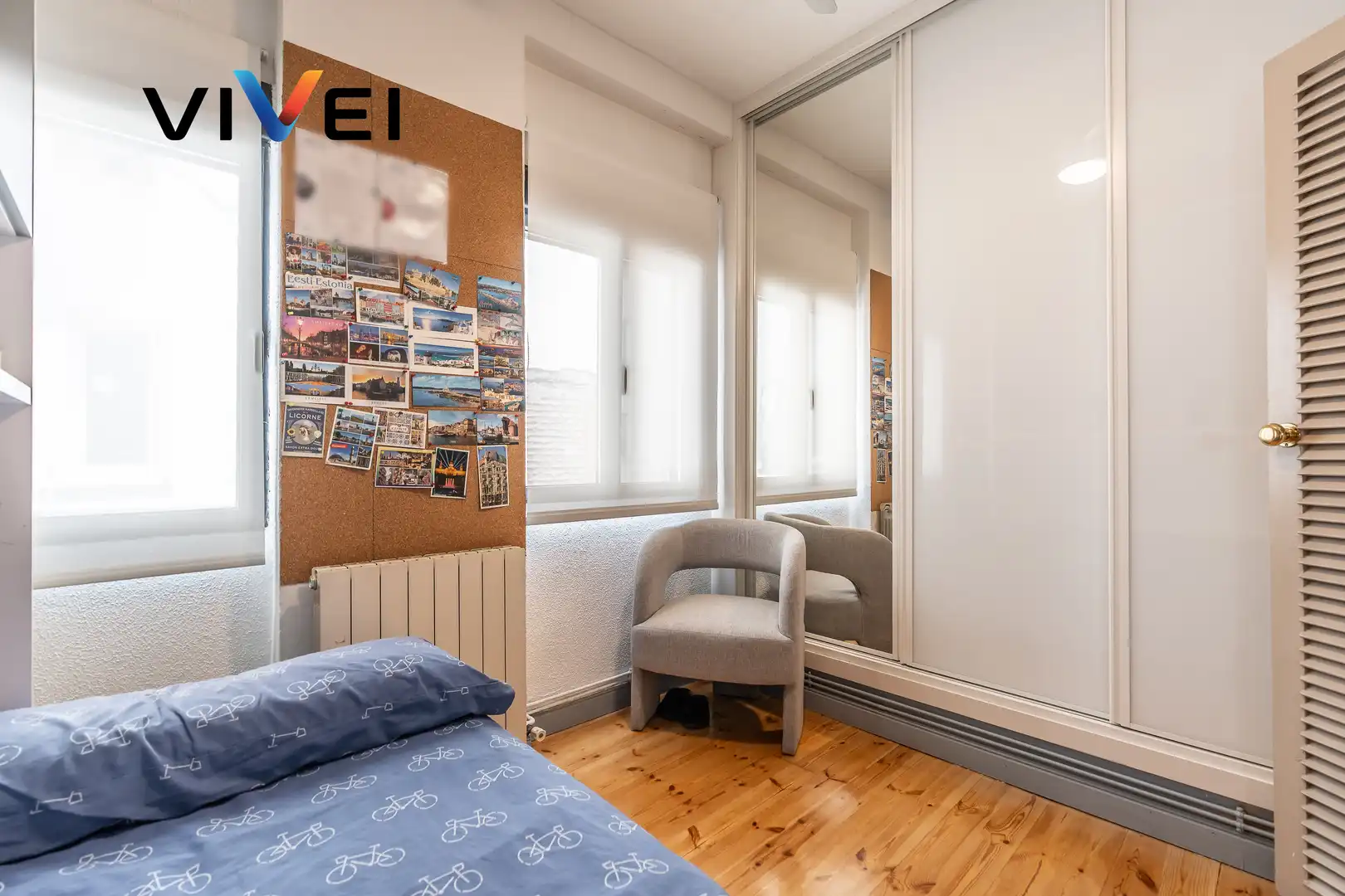 Schlafzimmer von Dachboden zum Verkauf in Madrid mit Klimaanlage, Heizung und Terrasse
