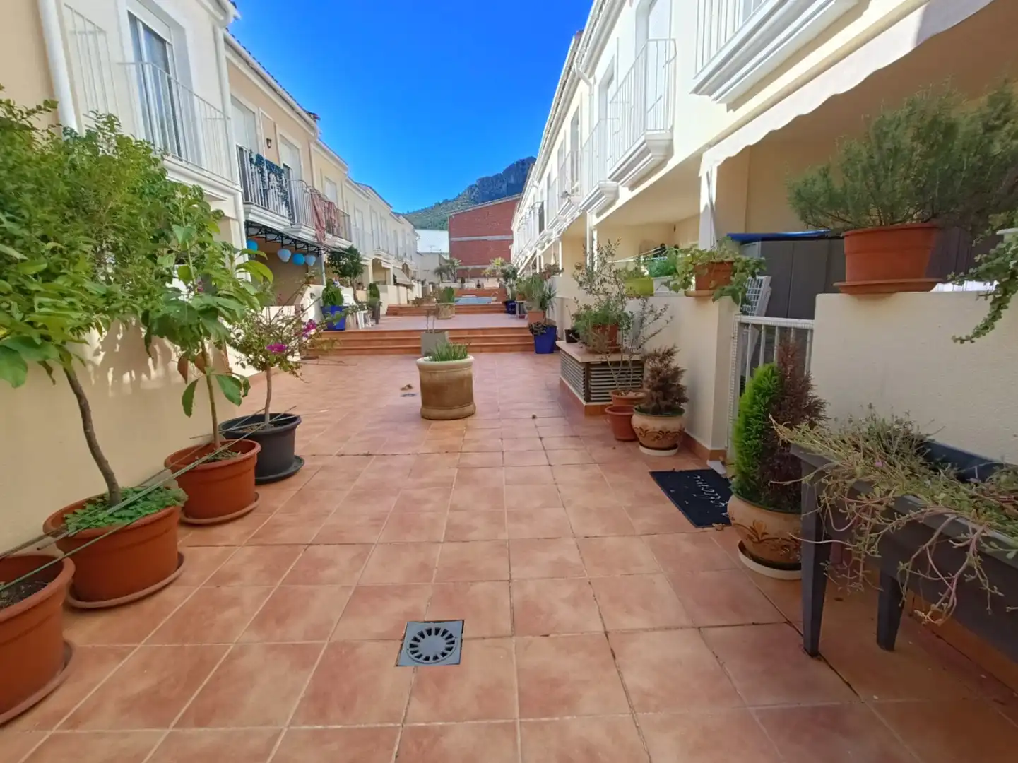Vista exterior de Casa adosada en venta en Sagra con Aire acondicionado, Calefacción y Terraza