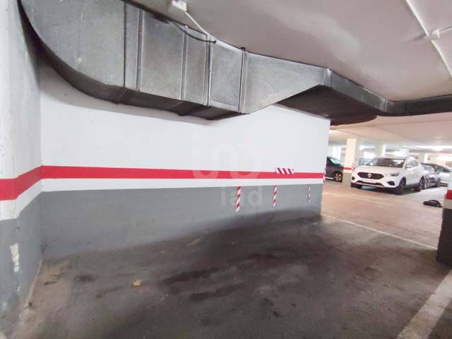 Garaje en Venta en Centre