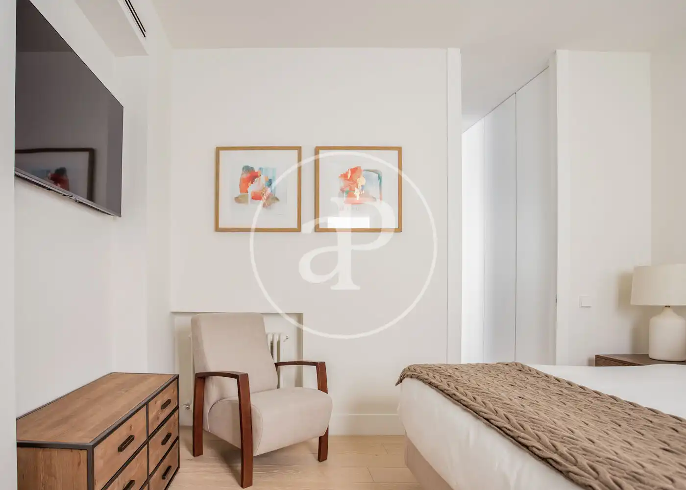 Schlafzimmer von Wohnung zur Miete in Barrio de Salamanca