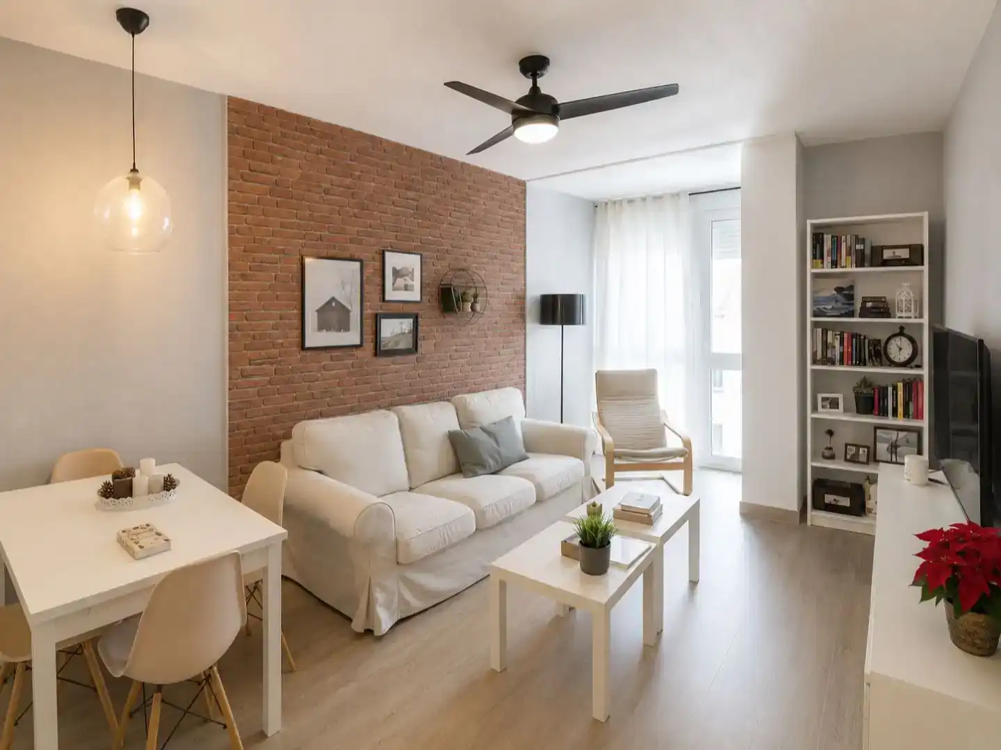 Sala d'estar de Pis en venda en  Murcia Capital amb Aire condicionat i Balcó