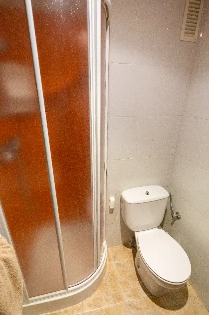 Baño de Piso en venta en Ibi con Calefacción, Amueblado y Balcón