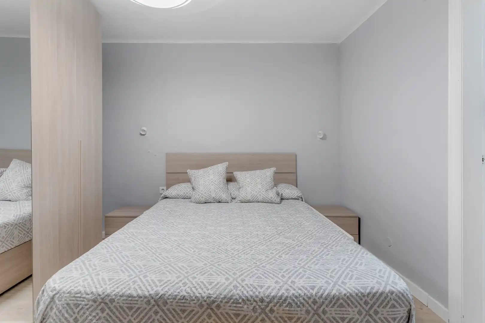 Habitación de Piso en venta en Barcelona con Calefacción