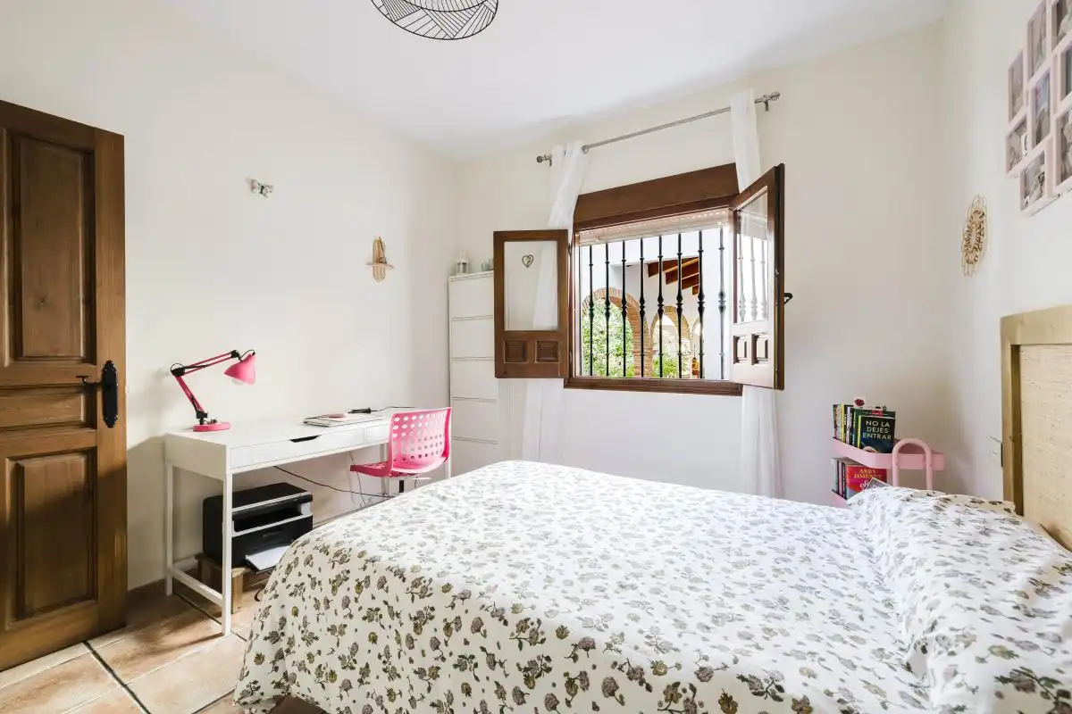Dormitori de Casa o xalet en venda en Málaga amb Aire condicionat i Calefacció