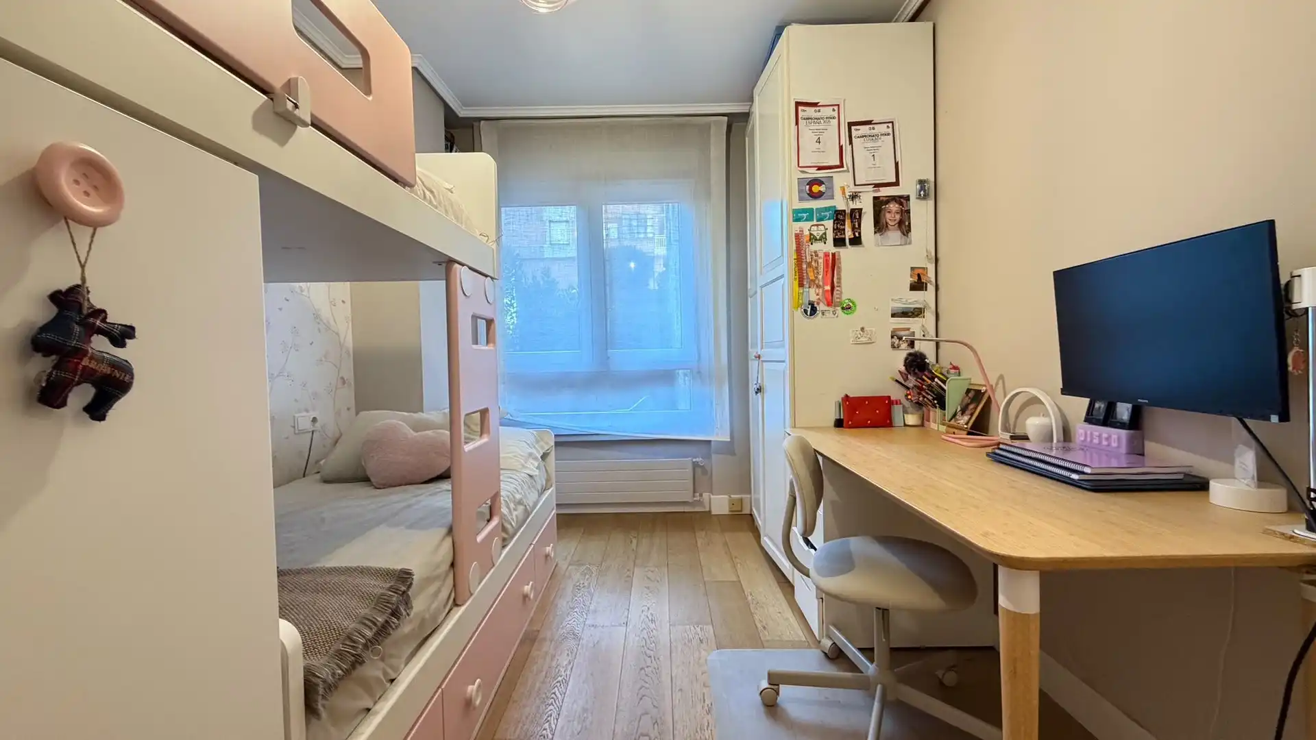 Bedroom of Flat for sale in Getxo   with Heating and Storage room