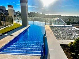 Swimming pool of Attic to rent in Marbella  with Terrace, Storage room and Balcony