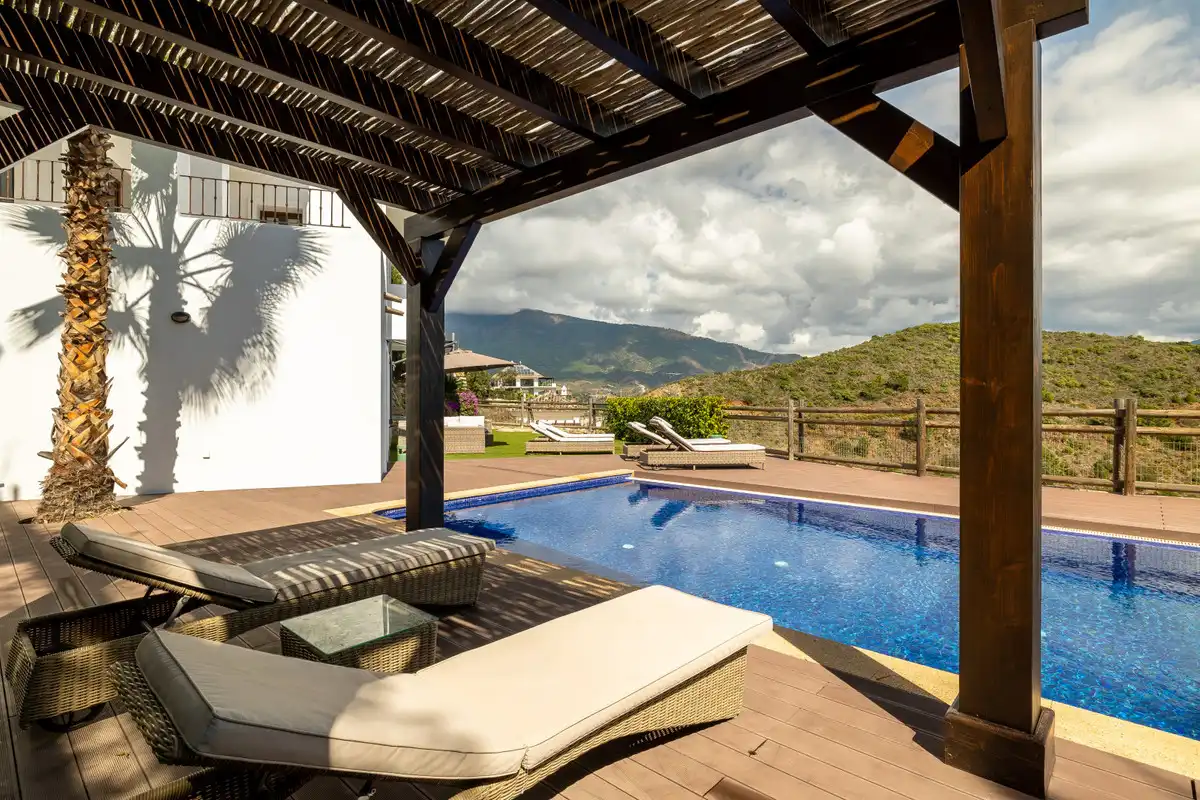 Casa con piscina en venta en Benahavís pueblo, imagen 16