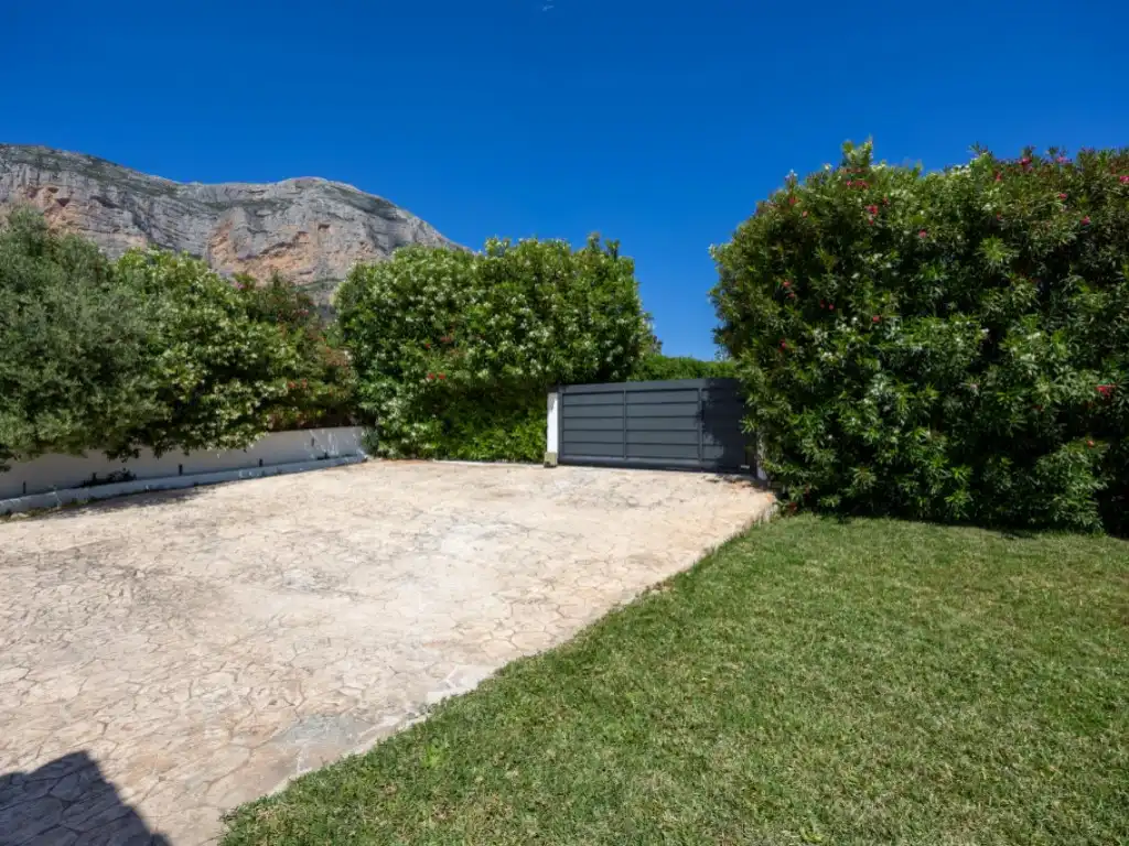 Garden of Houses for sale in Jávea / Xàbia  with Air Conditioner, Heating and Swimming Pool