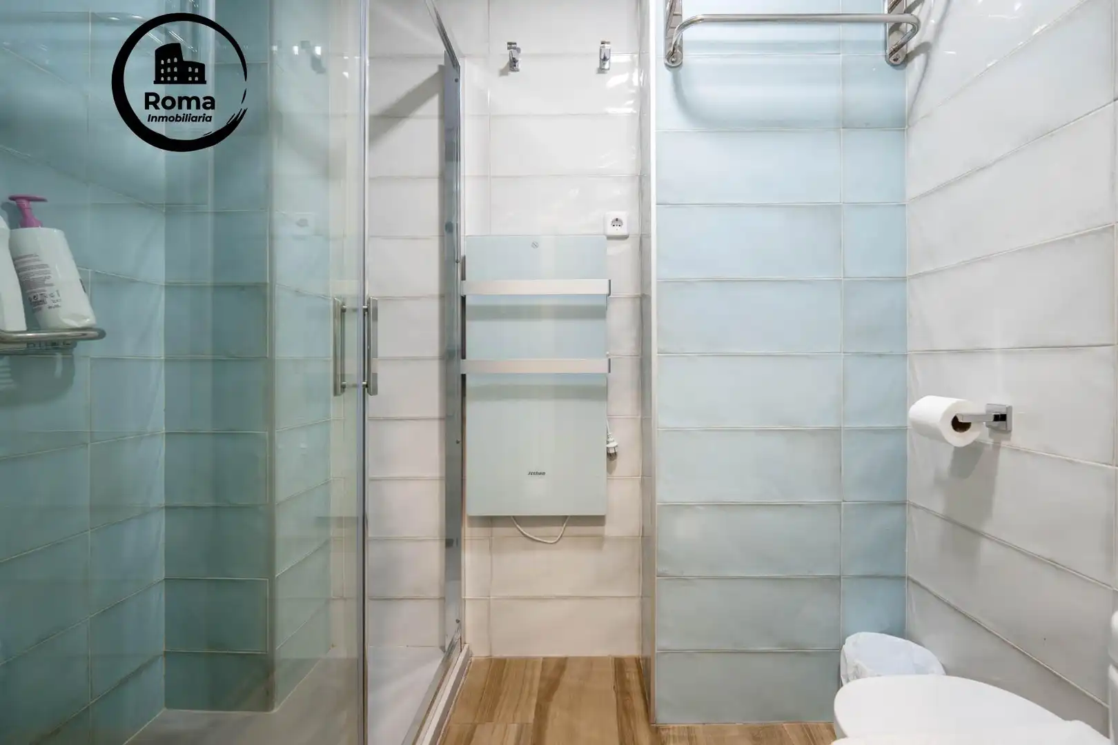 Bathroom of Houses for sale in Granada  with Air Conditioner, Heating and Furnished