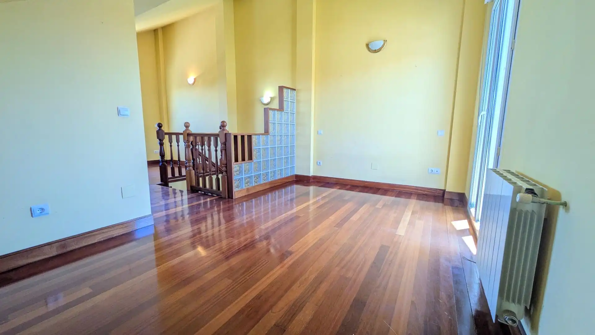 Casa adosada en venta en Camargo con Calefacción, Jardín privado y Terraza