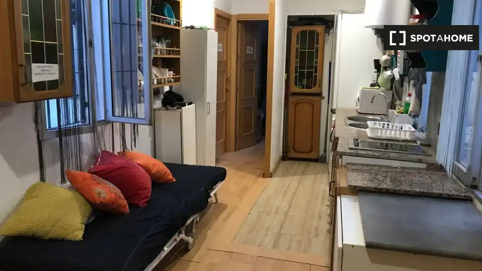 Flat for share in Córdoba  with Air Conditioner, Heating and Terrace