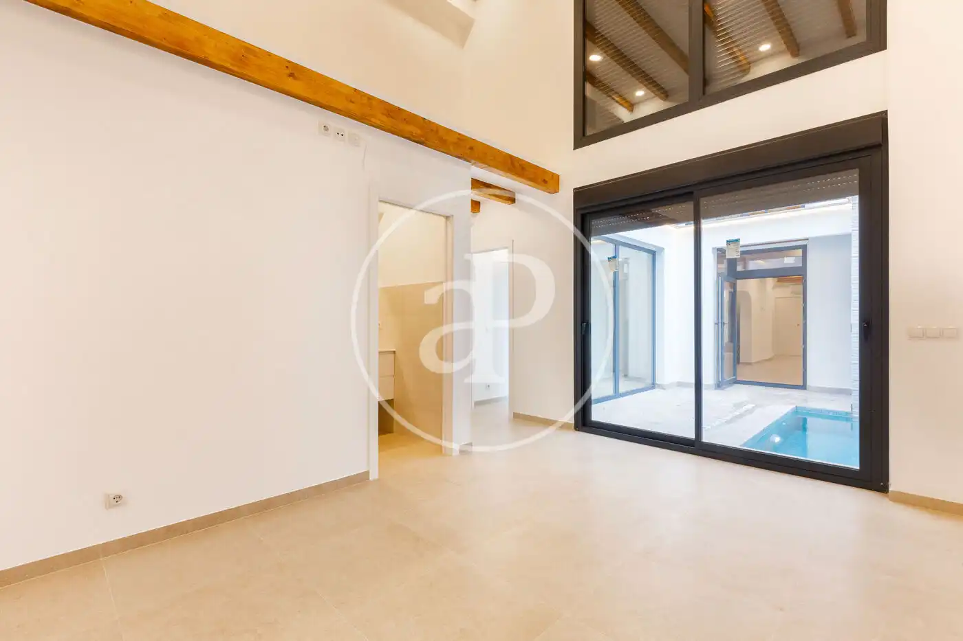 Loft en venta en  Valencia Capital con Aire acondicionado, Calefacción y Terraza