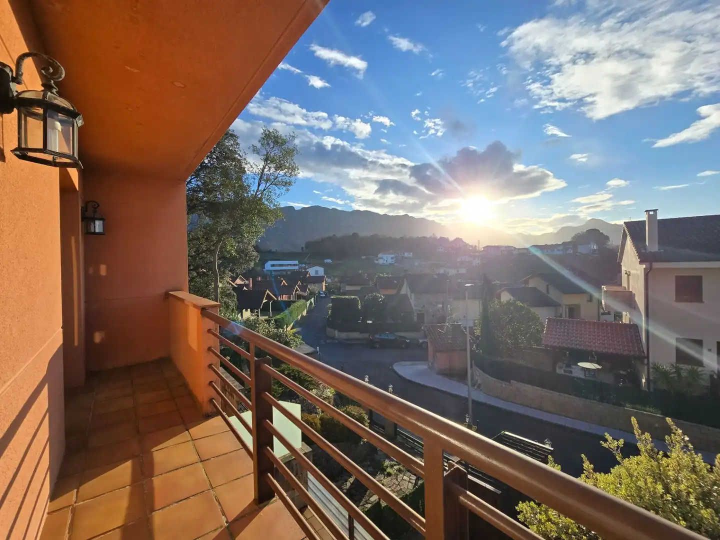 Vista exterior de Casa o chalet en venta en Llanes con Calefacción y Terraza