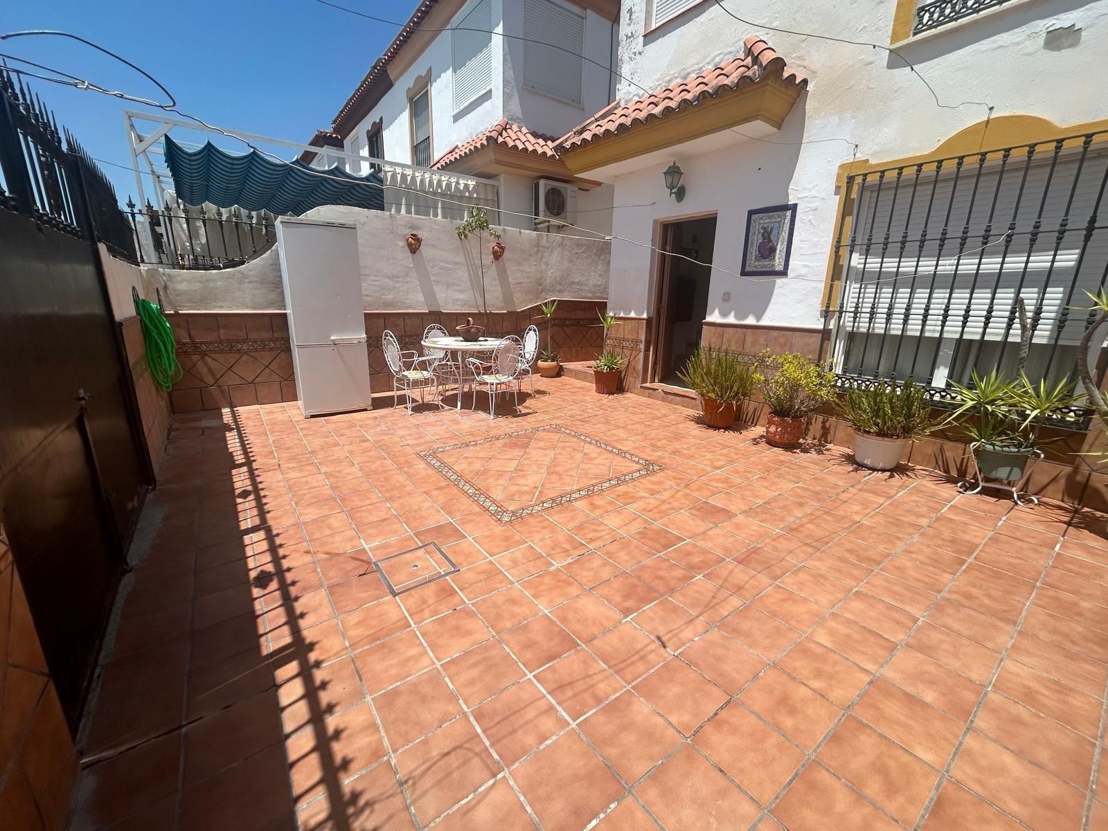 Terrace of House or chalet for sale in Las Cabezas de San Juan  with Private garden