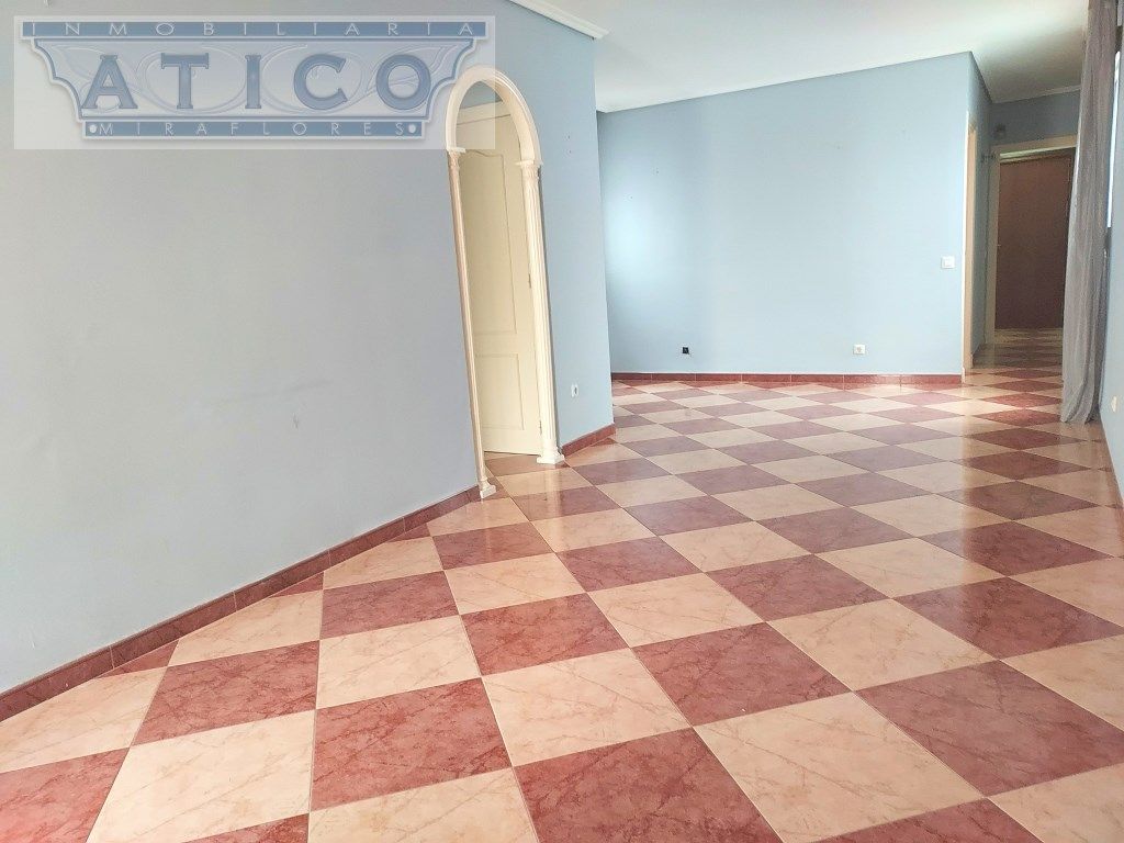 Flat for sale in  Sevilla Capital